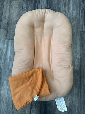 Snuggle Me Organic & Cover